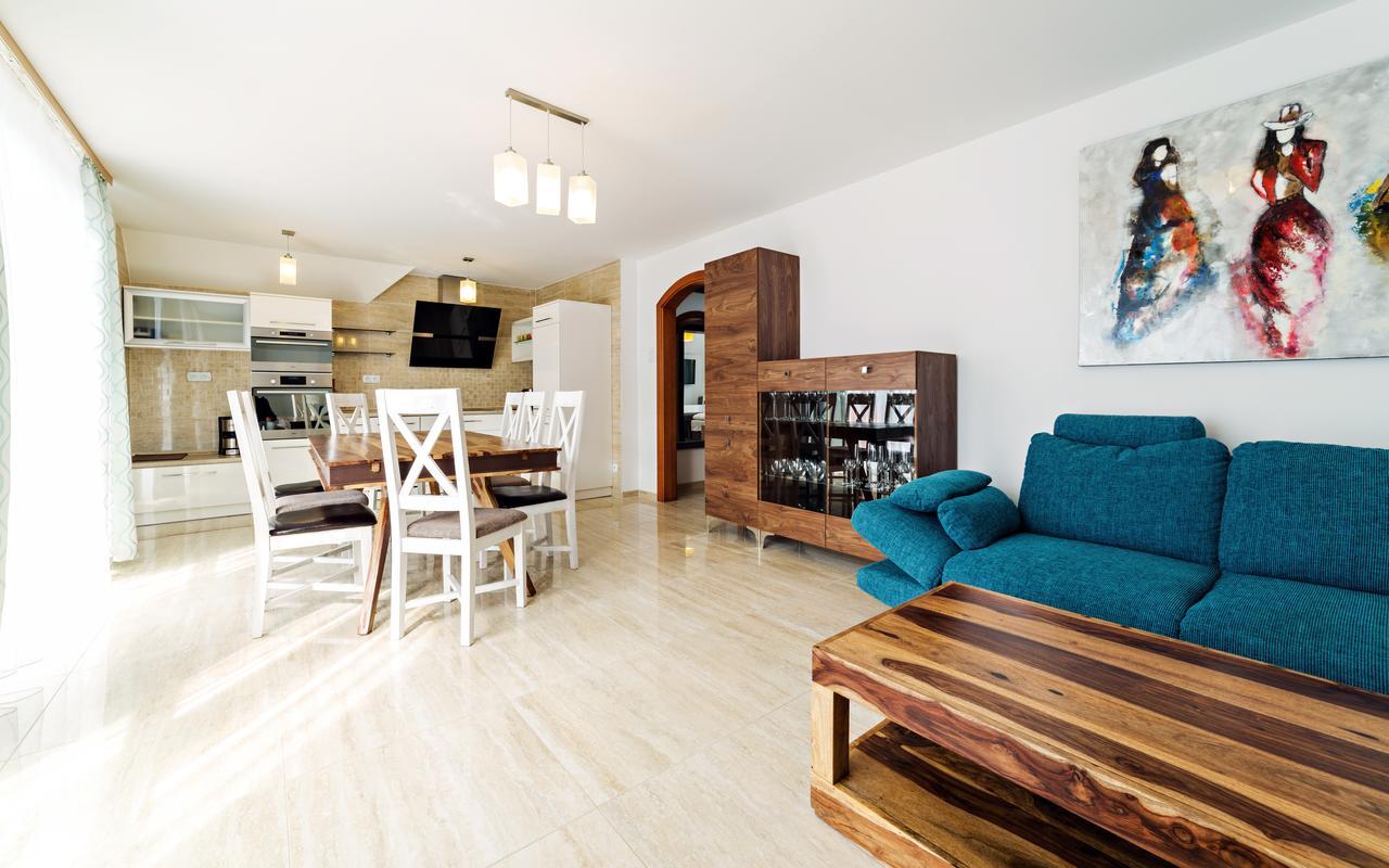 Apartamenty Sun & Snow Na Wilczej カルパッチ エクステリア 写真