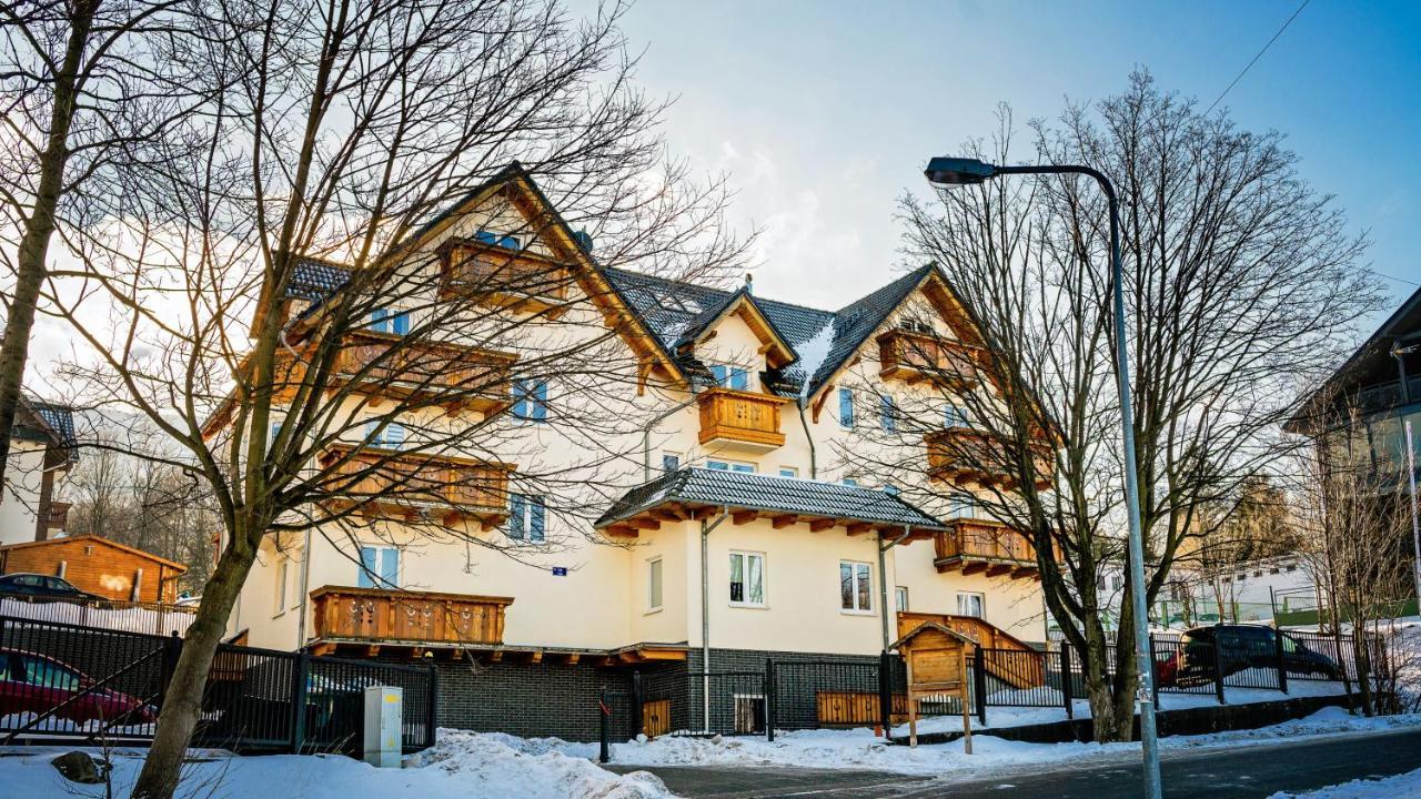 Apartamenty Sun & Snow Na Wilczej カルパッチ エクステリア 写真